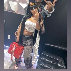 Meet your Posher, Tierra